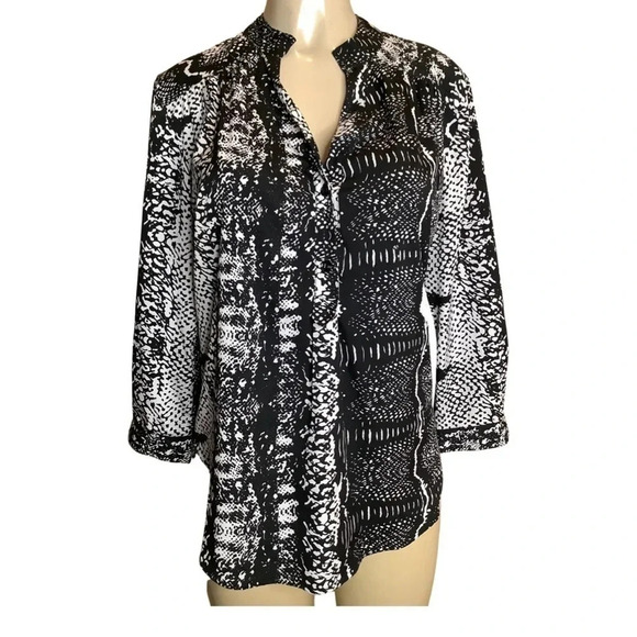 Zury Black and White Blouse Size Medium (Preowned) - Picture 1 of 5